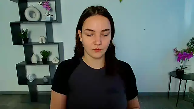 OliviaMontgommery online show from November 26, 6:13 am