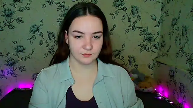 OliviaMontgommery online show from April 22, 12:56 pm