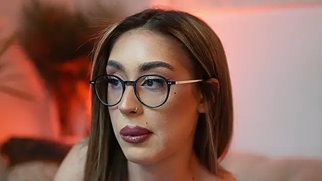 AileenKiss online show from April 10, 8:05 pm