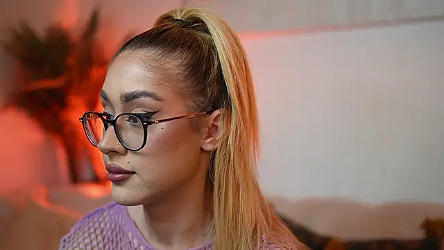 AileenKiss online show from February 17, 10:18 pm