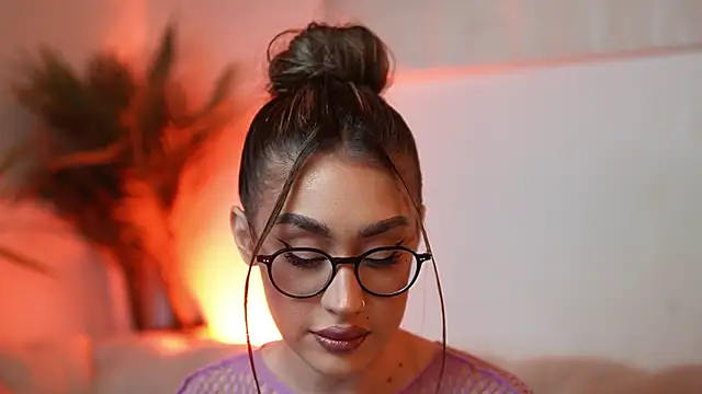 AileenKiss online show from March 26, 9:13 pm