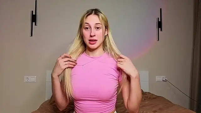 foxy vivi online show from November 2, 4:01 pm