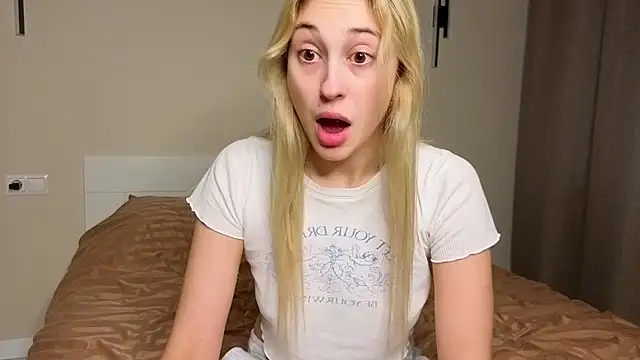 foxy vivi online show from October 30, 12:58 pm