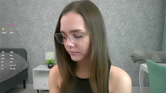 SweetSaraPie online show from November 16, 7:18 pm