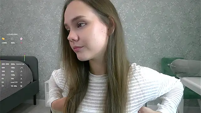 Snapshot of SweetSaraPie chatting on October 11, 7:15 pm SweetSaraPie online show from October 11, 7:15 pm