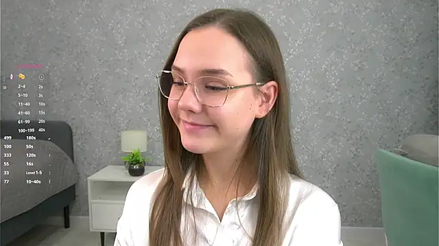 SweetSaraPie online show from November 26, 7:36 pm