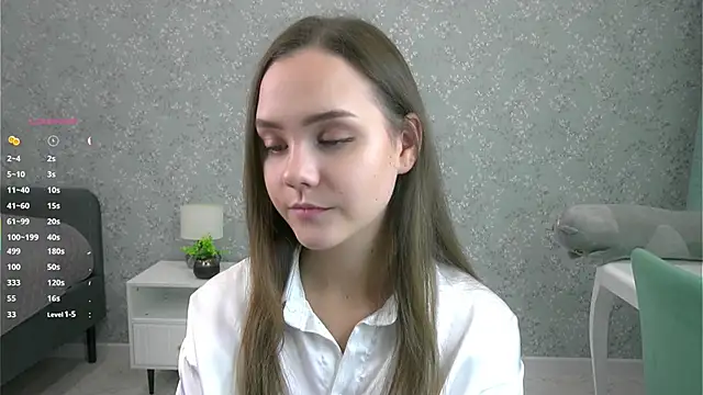 SweetSaraPie online show from October 30, 7:11 pm