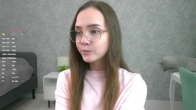 SweetSaraPie online show from November 15, 7:18 pm