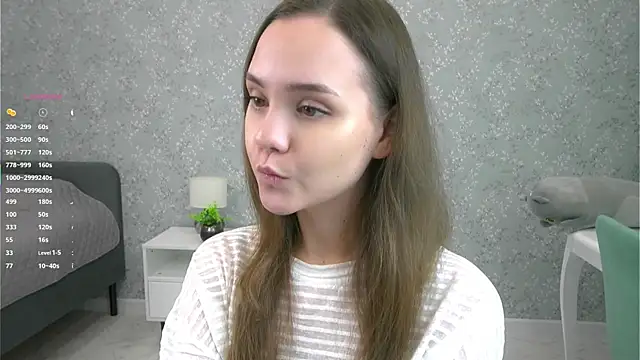 SweetSaraPie online show from November 12, 7:18 pm