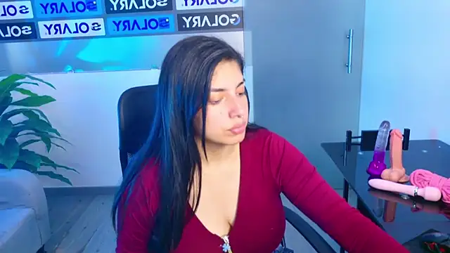 Violetta Swett  online show from October 30, 2:36 pm