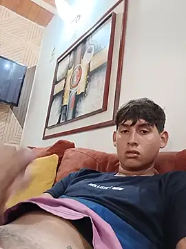 Luisneljc online show from June 1, 4:39 pm