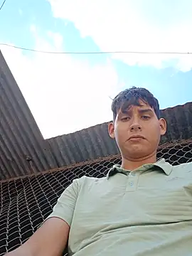 Snapshot of Luisneljc chatting on June 29, 7:24 pm Luisneljc online show from June 29, 7:24 pm