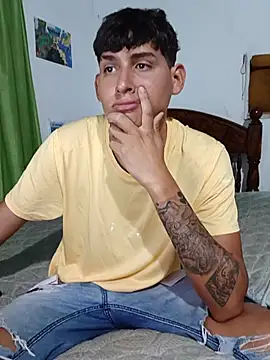 Snapshot of Luisneljc chatting on June 20, 7:30 pm Luisneljc online show from June 20, 7:30 pm