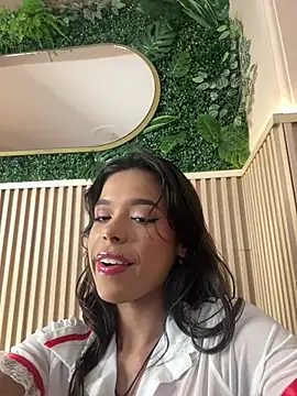 naomi hill1 online show from June 13, 2:48 pm
