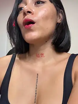 Qadeshoficial online show from November 26, 9:15 pm