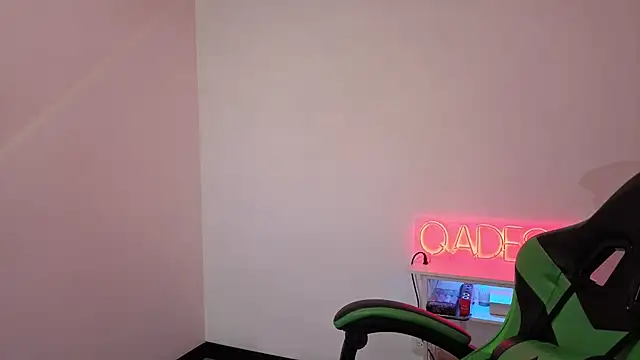 Qadeshoficial online show from April 9, 7:09 pm