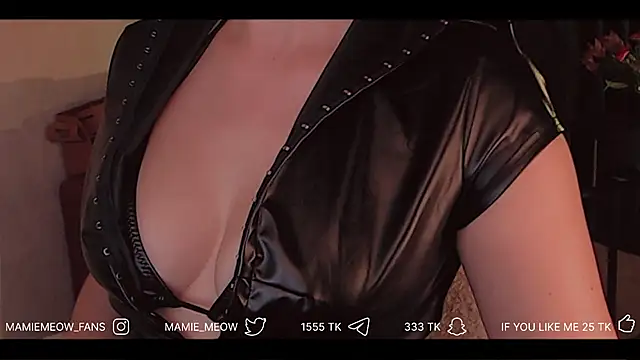 Mamiemeow online show from March 31, 1:24 pm