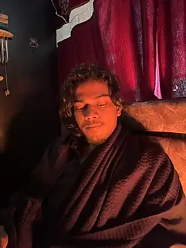 Ujjwallkumar0069 online show from December 4, 9:41 am