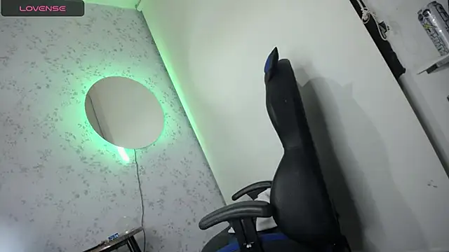 altair w online show from November 10, 7:52 pm