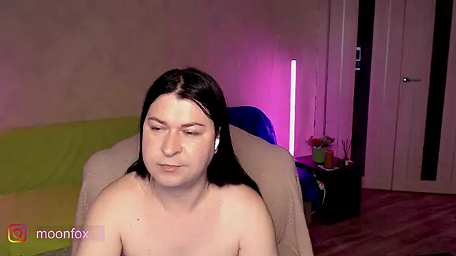 micromouse mo online show from March 20, 9:38 pm