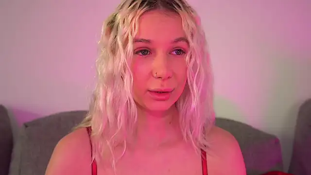 RanyThomson online show from April 24, 8:05 am