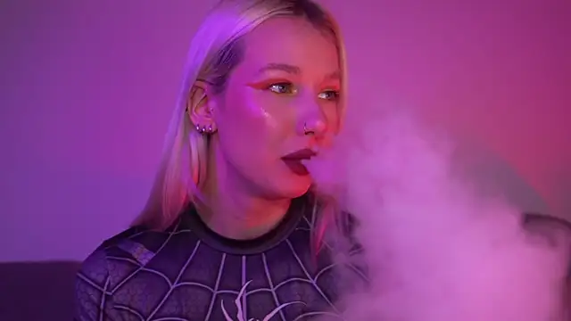 RanyThomson online show from March 31, 2:19 pm