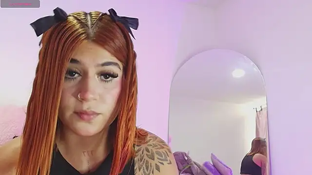 SoofiKiss online show from March 28, 9:27 pm