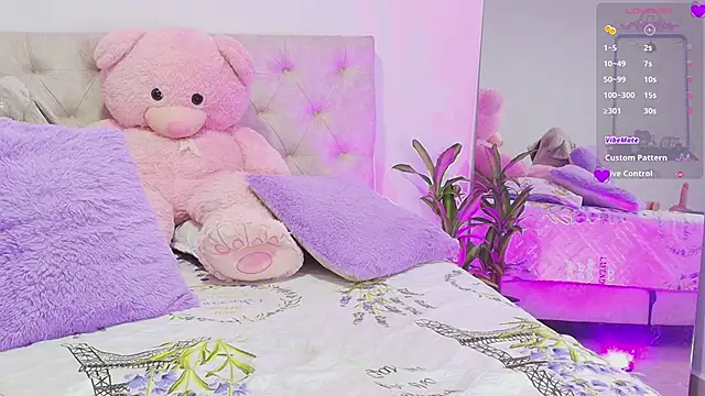 SoofiKiss online show from March 26, 10:29 pm