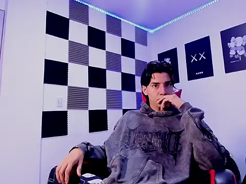 jeycobb online show from January 16, 11:25 am