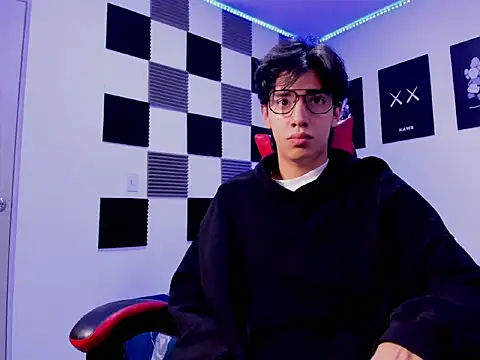 jeycobb online show from October 15, 11:29 am