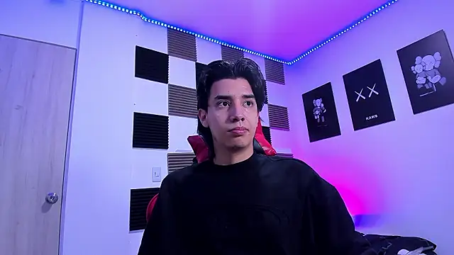 jeycobb online show from February 11, 11:32 am