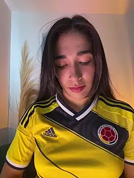 Snapshot of SabrinaEvanss_ chatting on June 17, 7:24 pm SabrinaEvanss online show from June 17, 7:24 pm