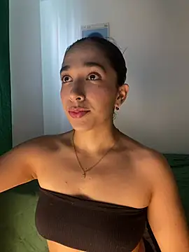 SabrinaEvanss  online show from March 25, 8:41 pm