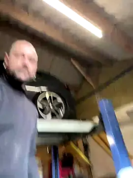 ju8870 online show from October 29, 11:42 am