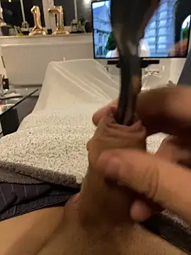 Sklavekay online show from February 7, 7:11 pm