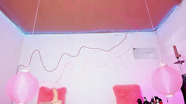 shannon kinne  online show from December 1, 6:42 pm