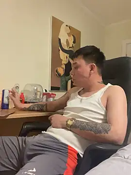 latava online show from October 3, 7:59 pm