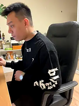 latava online show from November 15, 4:11 pm