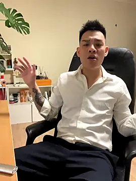 latava online show from November 10, 4:34 pm