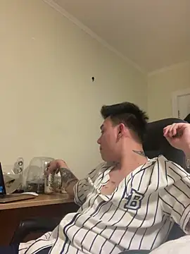 latava online show from October 7, 8:54 pm