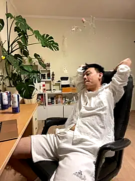 latava online show from November 3, 4:21 pm