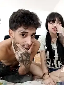 Snapshot of sombralovers chatting on April 2, 2:41 am sombralovers online show from April 2, 2:41 am