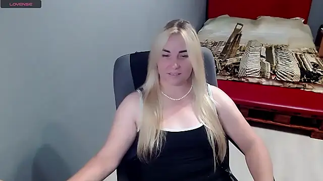 Snapshot of Ledi_Catherin chatting on July 28, 8:52 pm Ledi Catherin online show from July 28, 8:52 pm