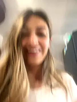 Snapshot of Velourmuse chatting on October 19, 2:20 pm Velourmuse online show from October 19, 2:20 pm