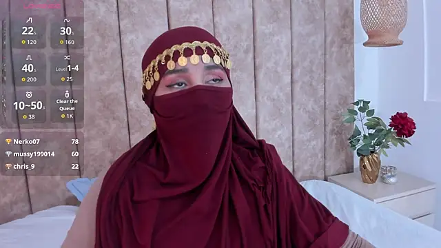 Snapshot of _alishaa_c chatting on October 22, 8:14 am alishaa c online show from October 22, 8:14 am