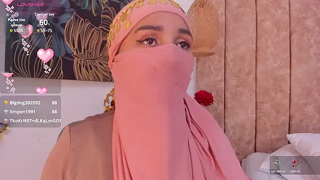 Snapshot of _alishaa_c chatting on October 28, 8:02 am alishaa c online show from October 28, 8:02 am