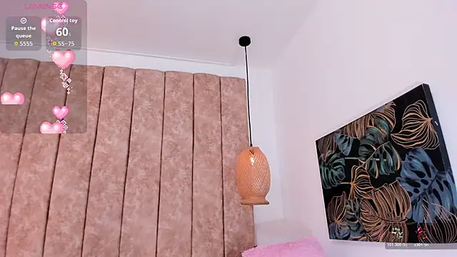  alishaa c online show from May 17, 4:01 am