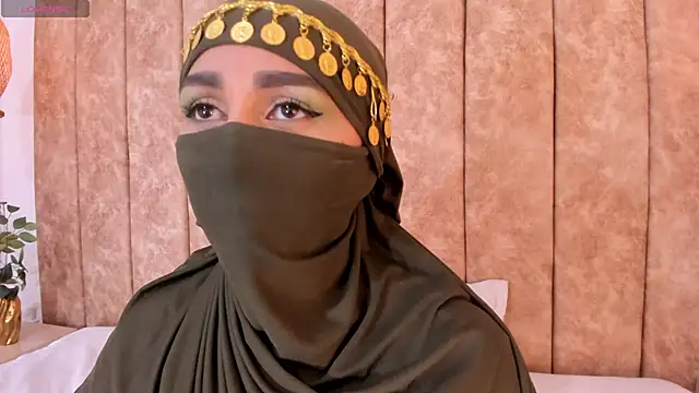 Snapshot of _alishaa_c chatting on November 13, 3:10 am alishaa c online show from November 13, 3:10 am