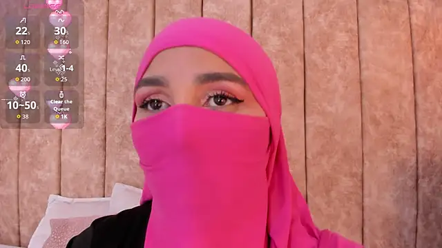 Snapshot of _alishaa_c chatting on November 28, 2:56 am alishaa c online show from November 28, 2:56 am