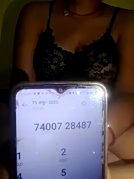 Snapshot of CUT_MOM chatting on October 15, 4:48 pm CUT MOM online show from October 15, 4:48 pm